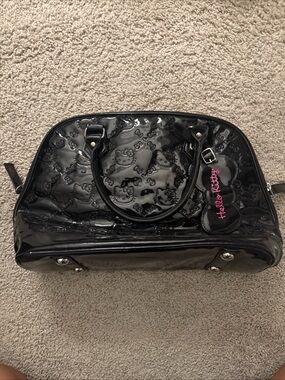 Loungefly Sanrio Hello Kitty Purse Bowler Tote Large Embossed City Bag Gray